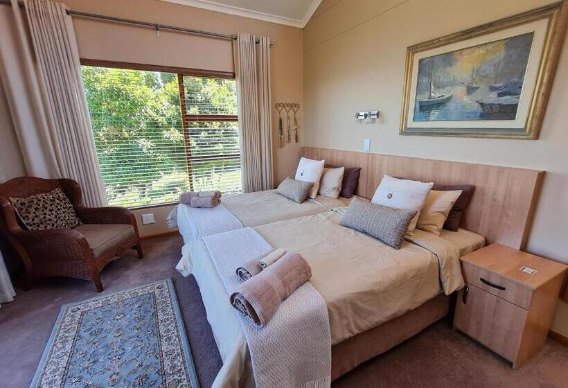 Pensionat Kaya Cabhozi At 306 On Heightsroad