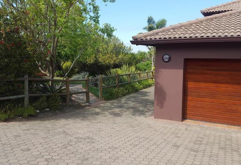 Pensionat Kaya Cabhozi At 306 On Heightsroad