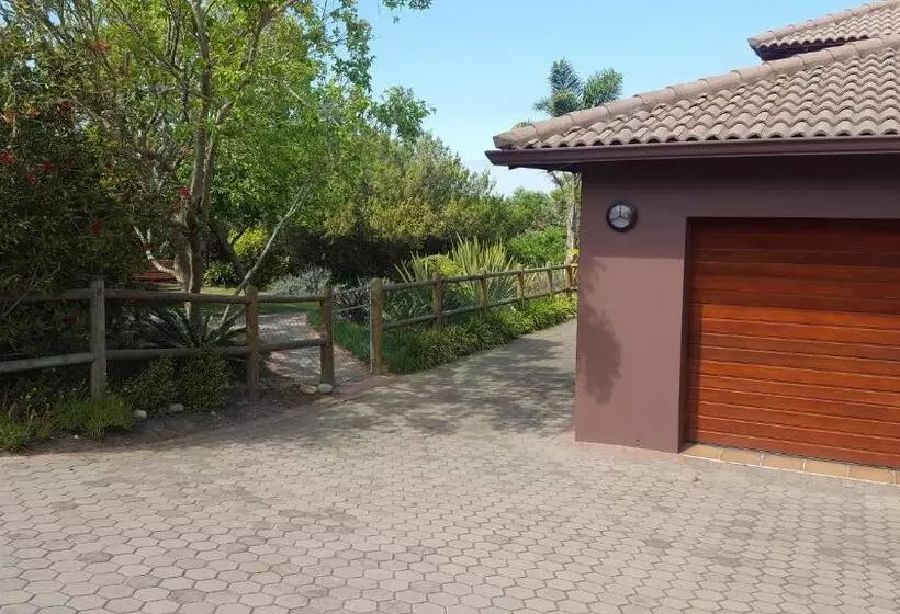 Majatalo Kaya Cabhozi At 306 On Heightsroad