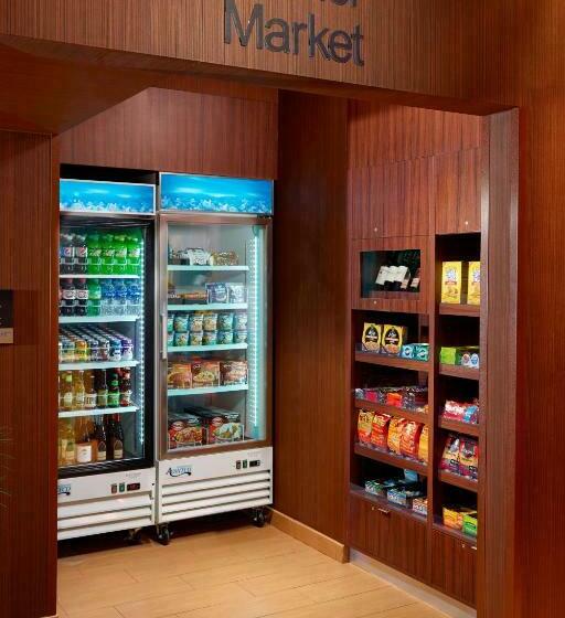 فندق Fairfield Inn & Suites By Marriott Hendersonville Flat Rock