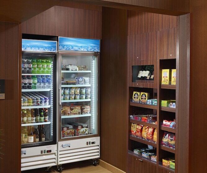 فندق Fairfield Inn & Suites By Marriott Hendersonville Flat Rock