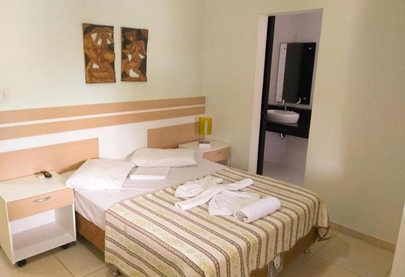 بنسيون Pousada Italianíssima