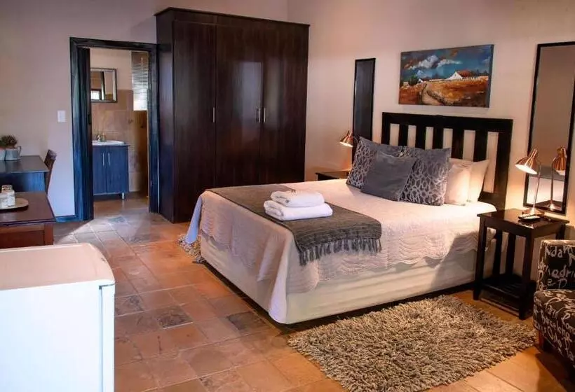 ペンション Four Seasons Guesthouses