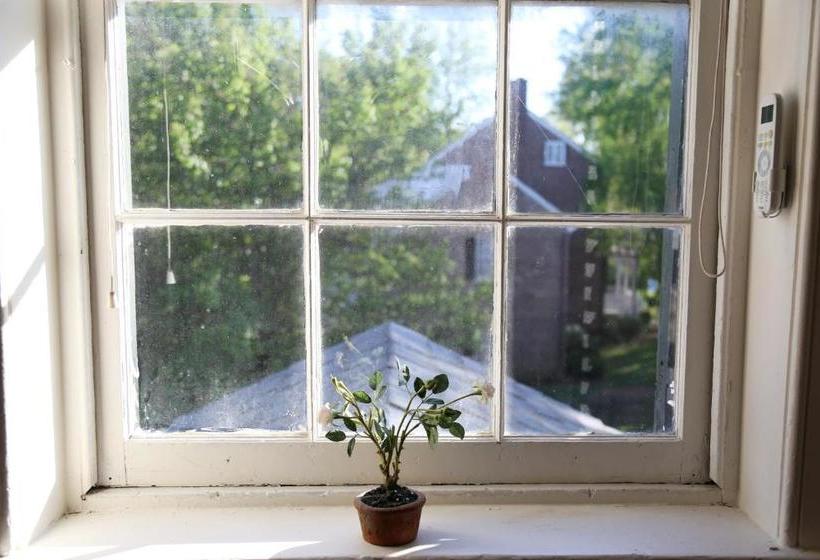 צימר Chilton House Suites