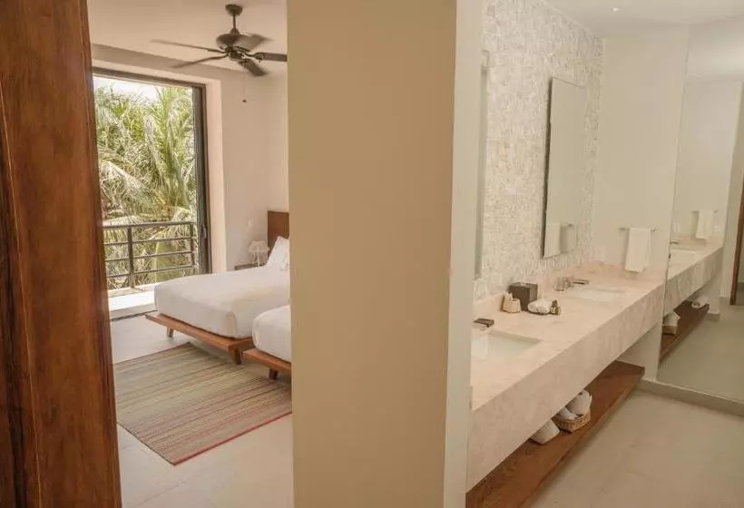 Aparthotel Ebb Ti Kaan Tulum Luxury Condos