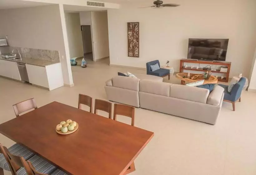 Aparthotel Ebb Ti Kaan Tulum Luxury Condos