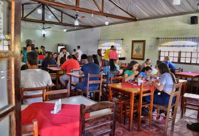 ホテル Fazenda Aldeia Do Vale
