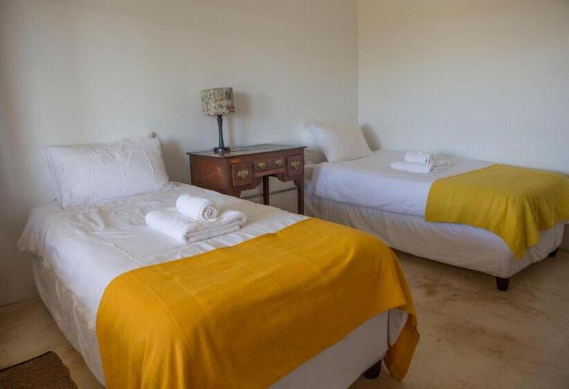 فندق Windfall Wine Farm