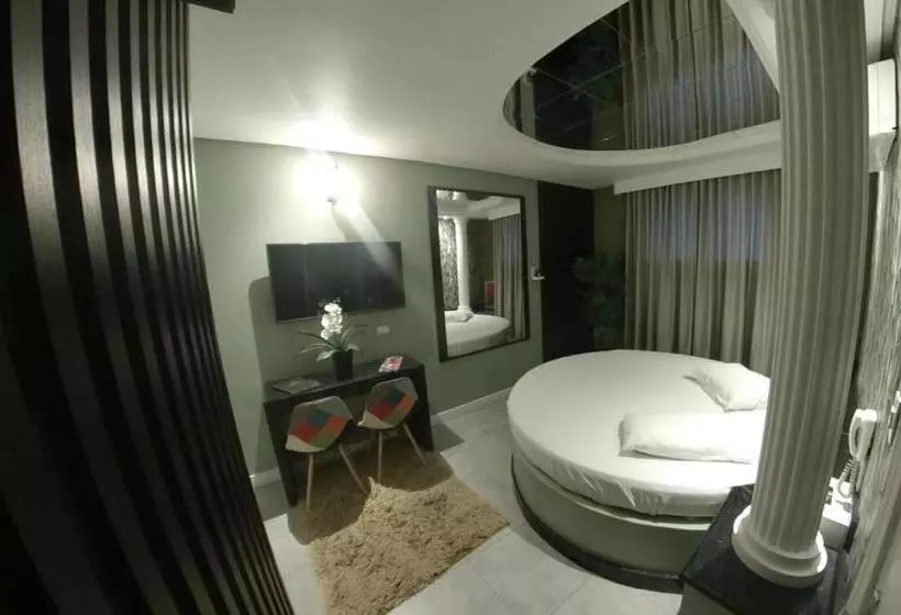 Motel Paradiso Soledade