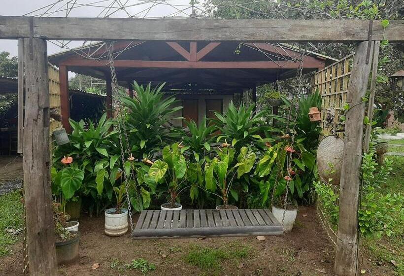 Pensión Pousada E Museu Jk