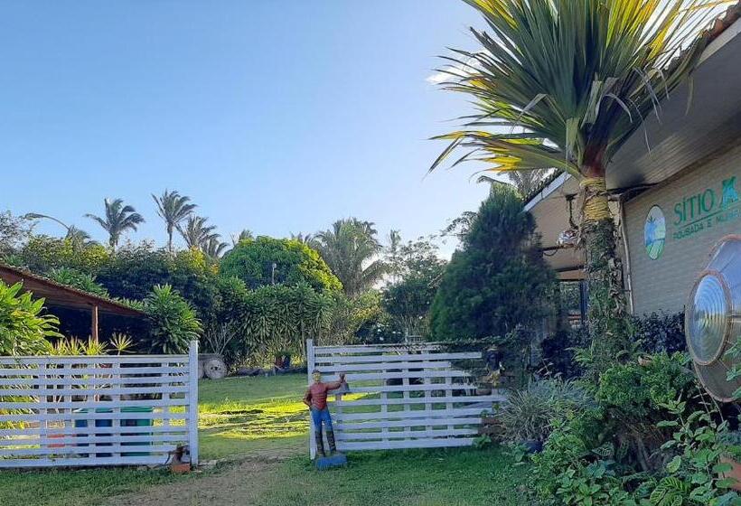 Pensión Pousada E Museu Jk