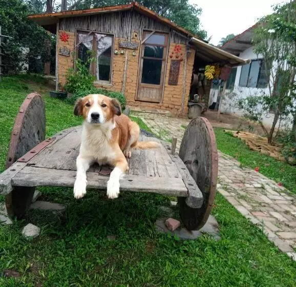 Majatalo Pousada E Museu Jk