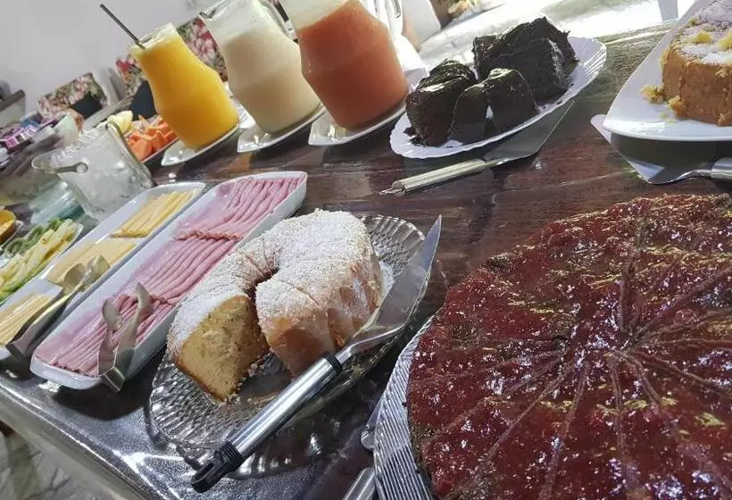 Majatalo Pousada Tropical Araçatiba