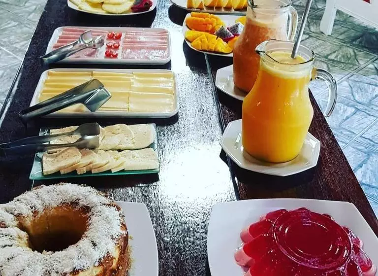 Majatalo Pousada Tropical Araçatiba