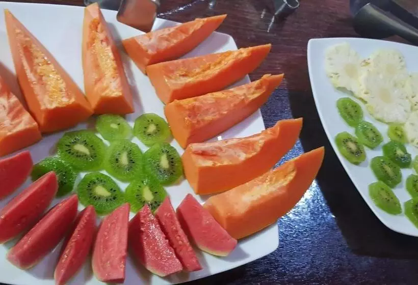 Majatalo Pousada Tropical Araçatiba