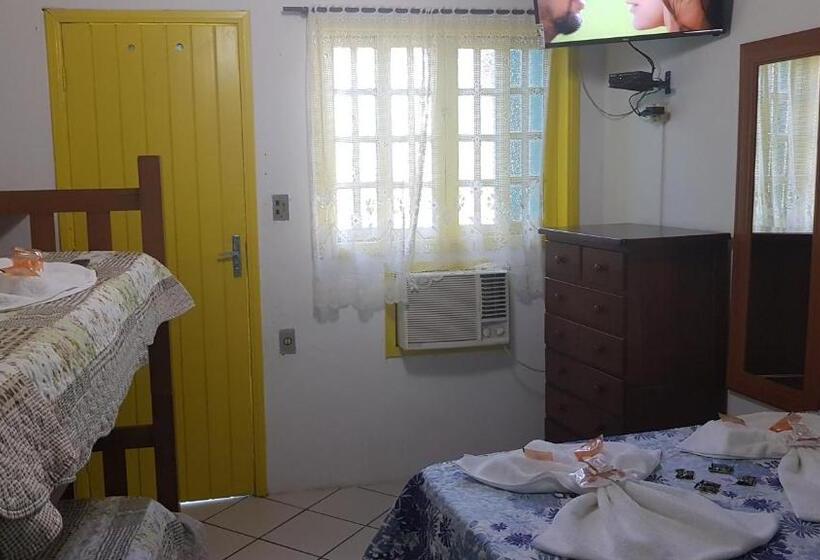 Пансион Pousada Tropical Araçatiba