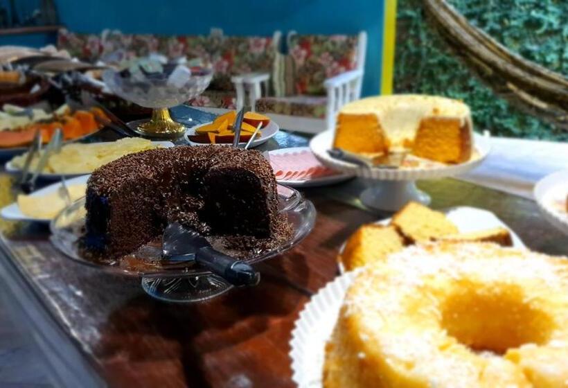 Пансион Pousada Tropical Araçatiba