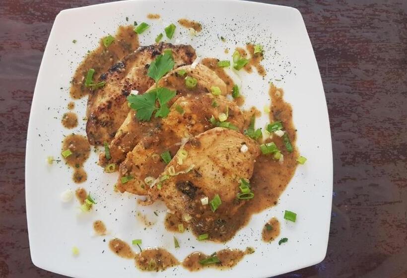 Пансион Pousada Tropical Araçatiba