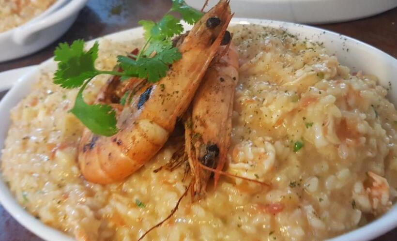 Пансион Pousada Tropical Araçatiba