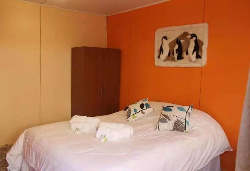 ユースホステル Hostal Baquedano