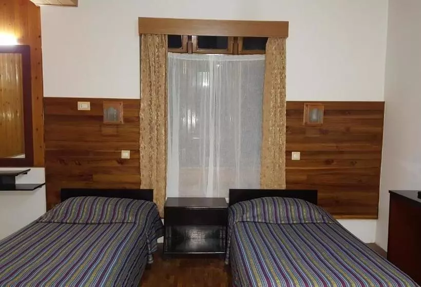 Majatalo Mintokling Guest House