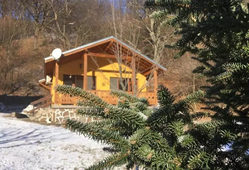 Majatalo бунгала дара