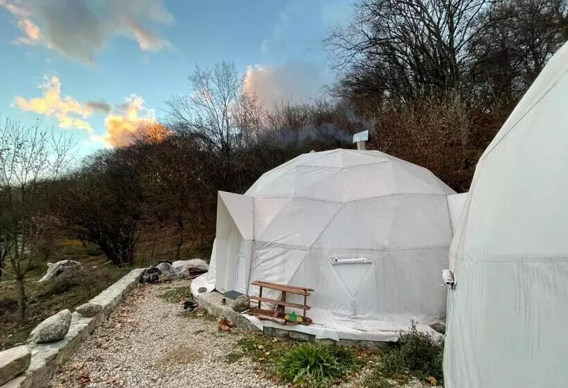 Majatalo бунгала дара