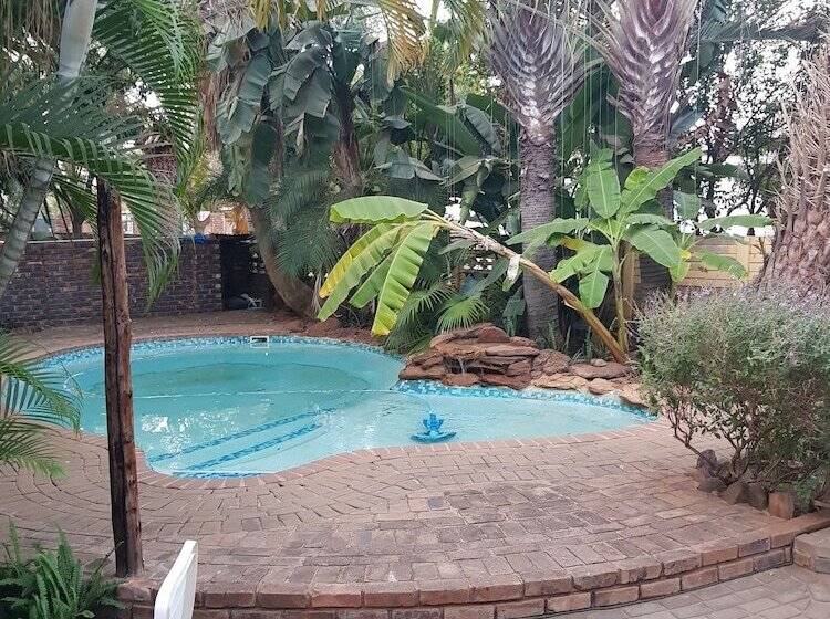 פנסיון Inca Lily Accommodation