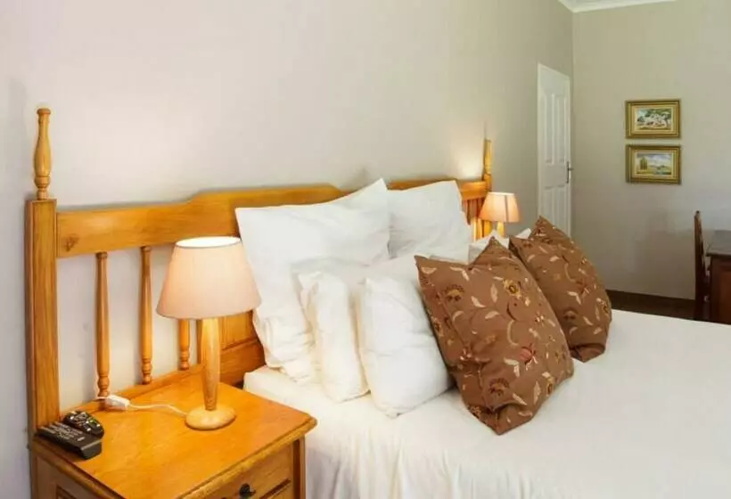 ペンション Inca Lily Accommodation