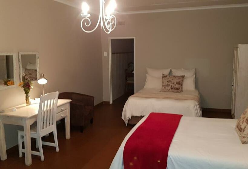 פנסיון Inca Lily Accommodation