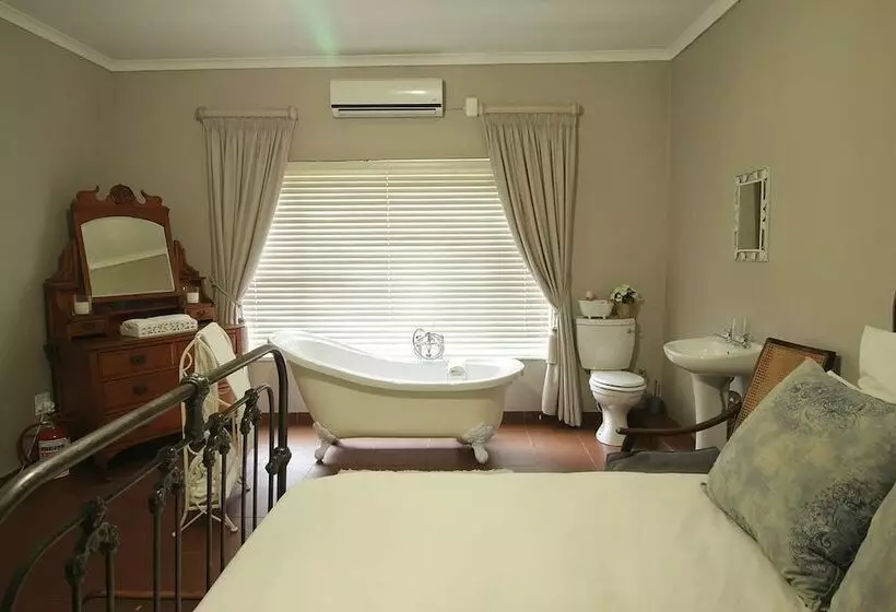 ペンション Inca Lily Accommodation