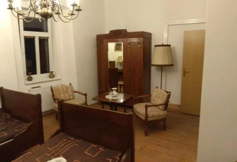 Majatalo Penzion U čermáka