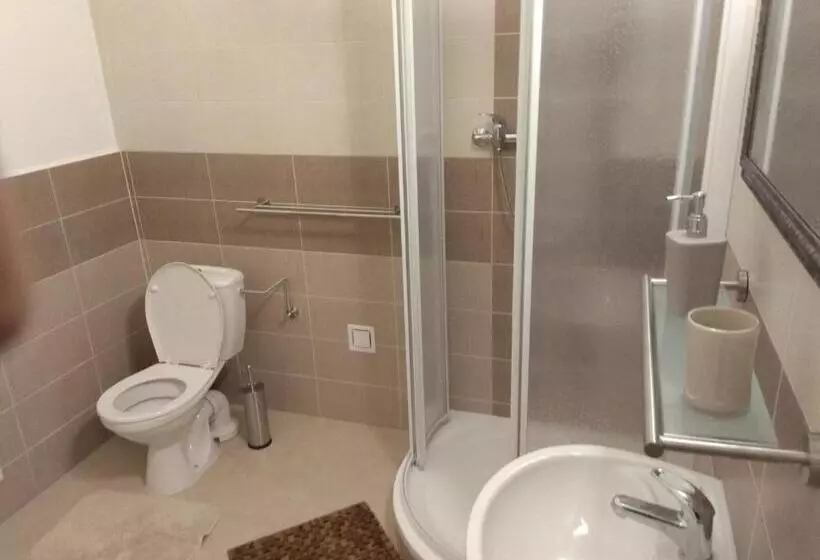 Majatalo Penzion U čermáka