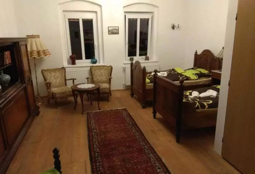 Majatalo Penzion U čermáka