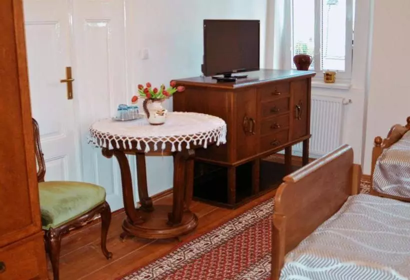 Majatalo Penzion U čermáka