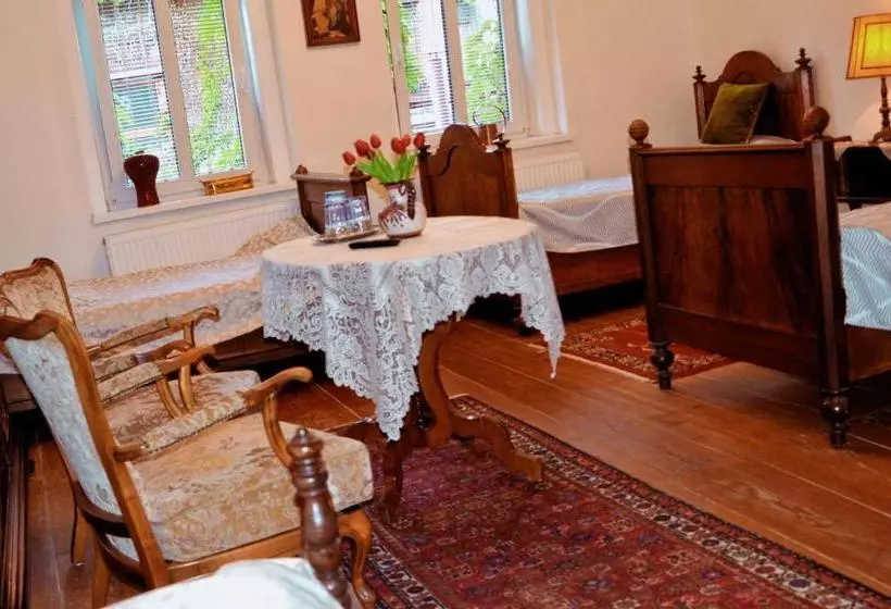 Majatalo Penzion U čermáka