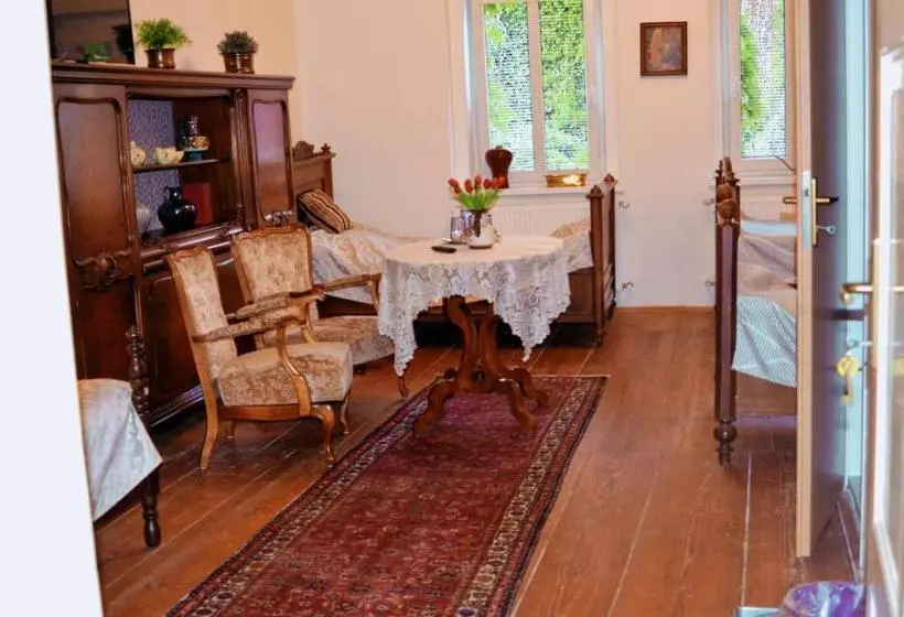 Majatalo Penzion U čermáka