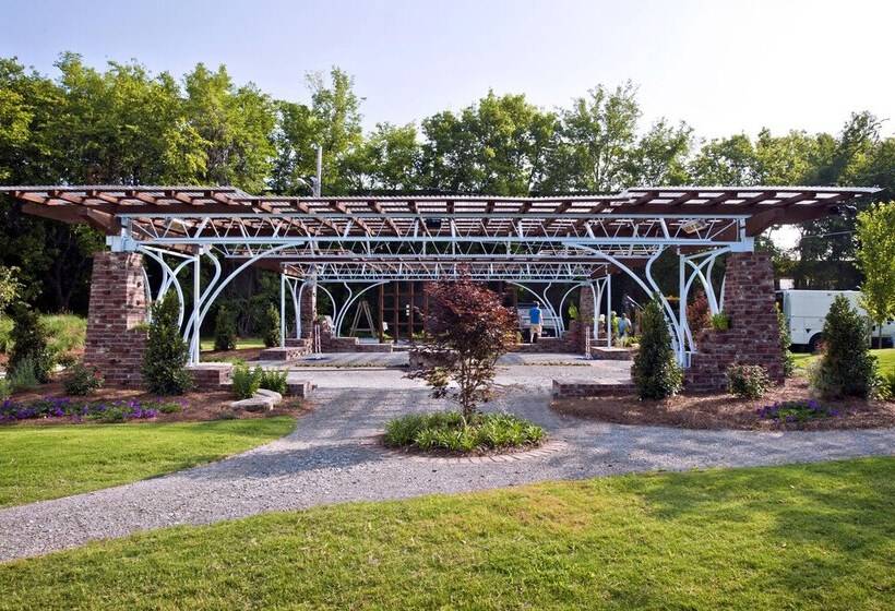 The Crash Pad   An Uncommon Hostel