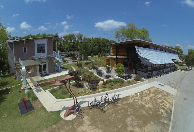 The Crash Pad   An Uncommon Hostel