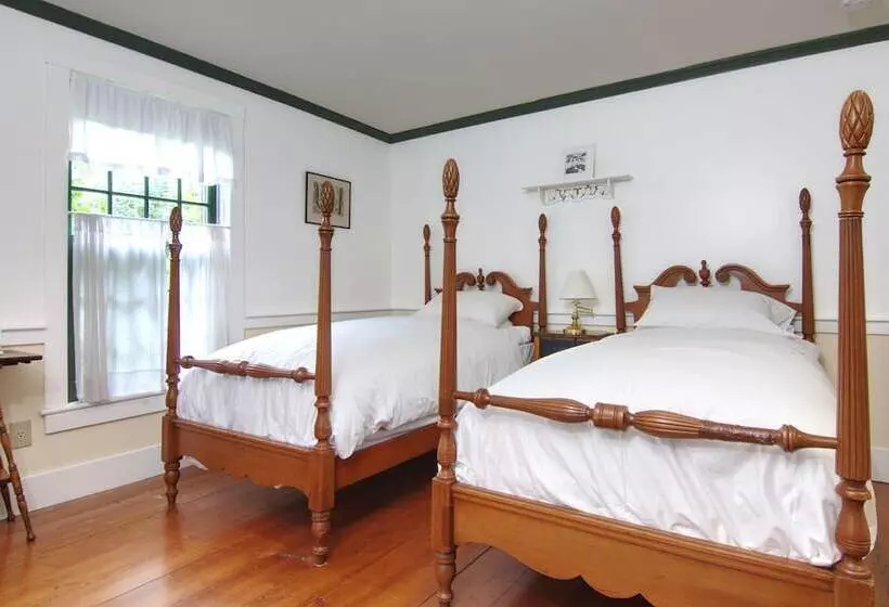 Aamiaismajoitus (B&B) The Featherbed Inn