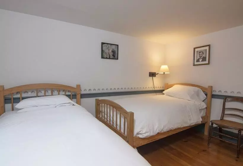 Aamiaismajoitus (B&B) The Featherbed Inn