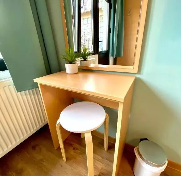 Cristi S Rooms   Pensiune