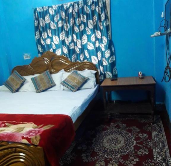 بنسيون Kiran Guest House