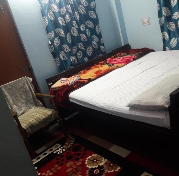 بنسيون Kiran Guest House