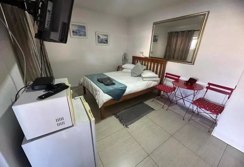 Majatalo De Helling Self Catering