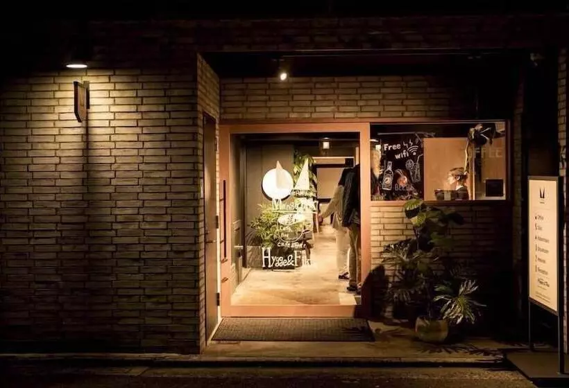 پانسیون Guesthouse Hostel Mangetak ゲストハウス マングタック広島