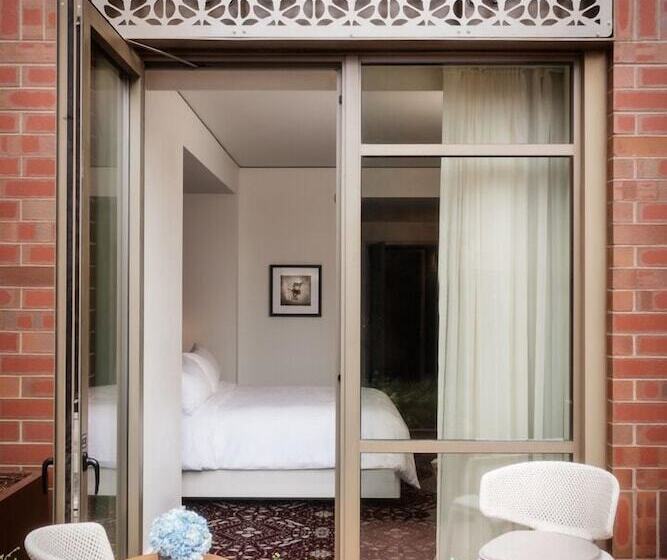 The Elizabeth Hotel, Autograph Collection