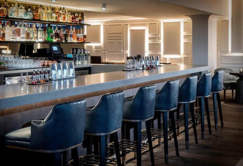 The Elizabeth Hotel, Autograph Collection