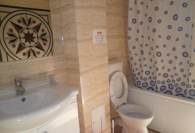 پانسیون Casa Didina