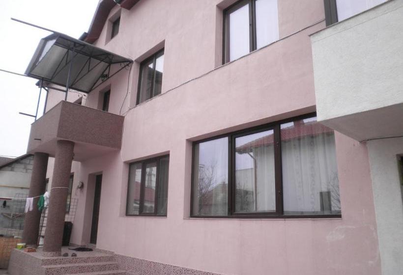 پانسیون Casa Didina